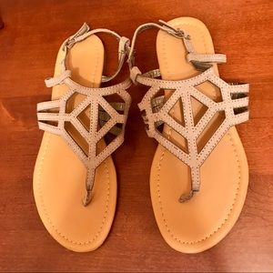 LIGHT BROWN SANDALS